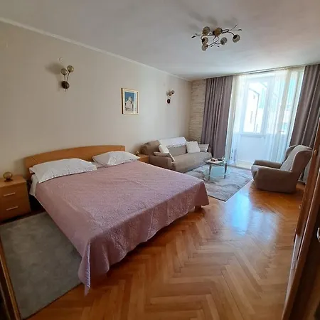 Domenica Apartman